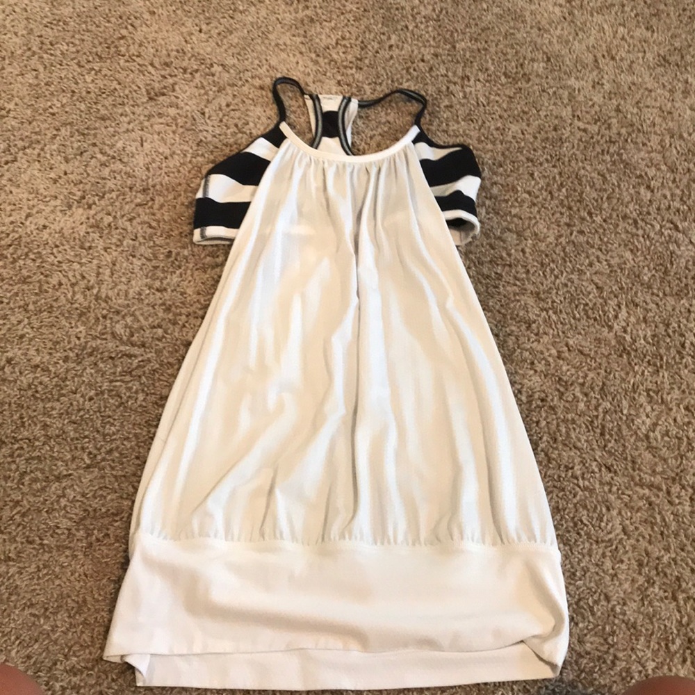 Lululemon tank top with built in sports bra